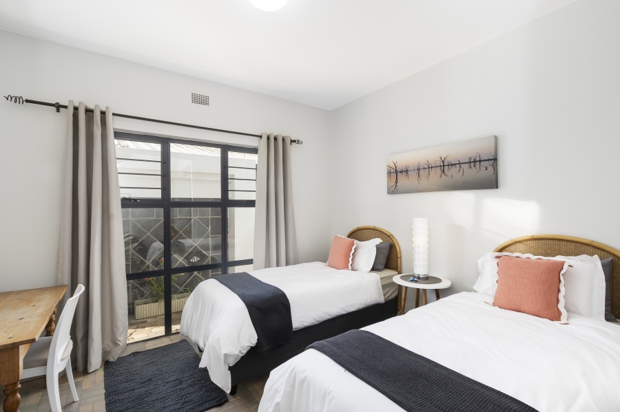 2 Bedroom Property for Sale in Strand North Western Cape